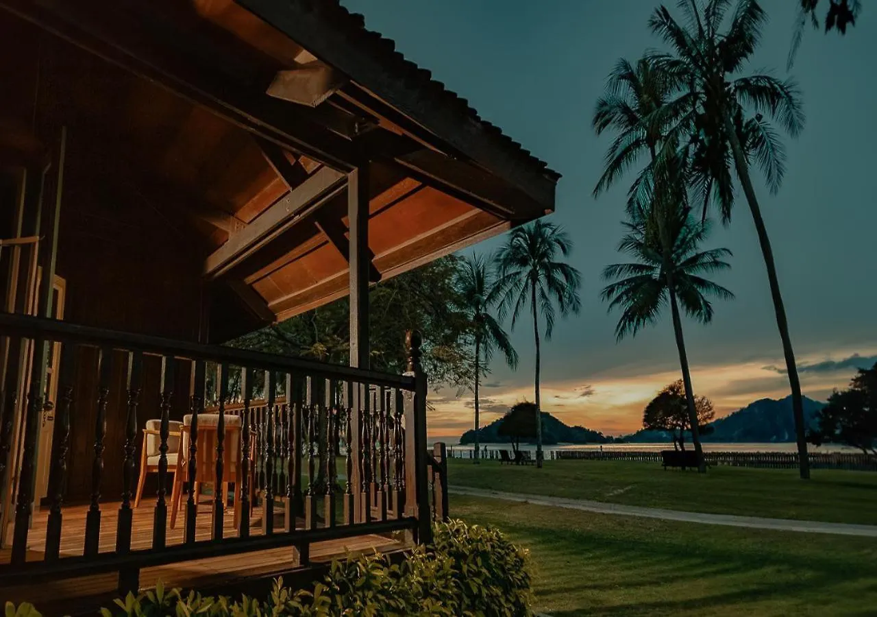 Pelangi Beach Resort And Spa Λανγκάουι 5*,
